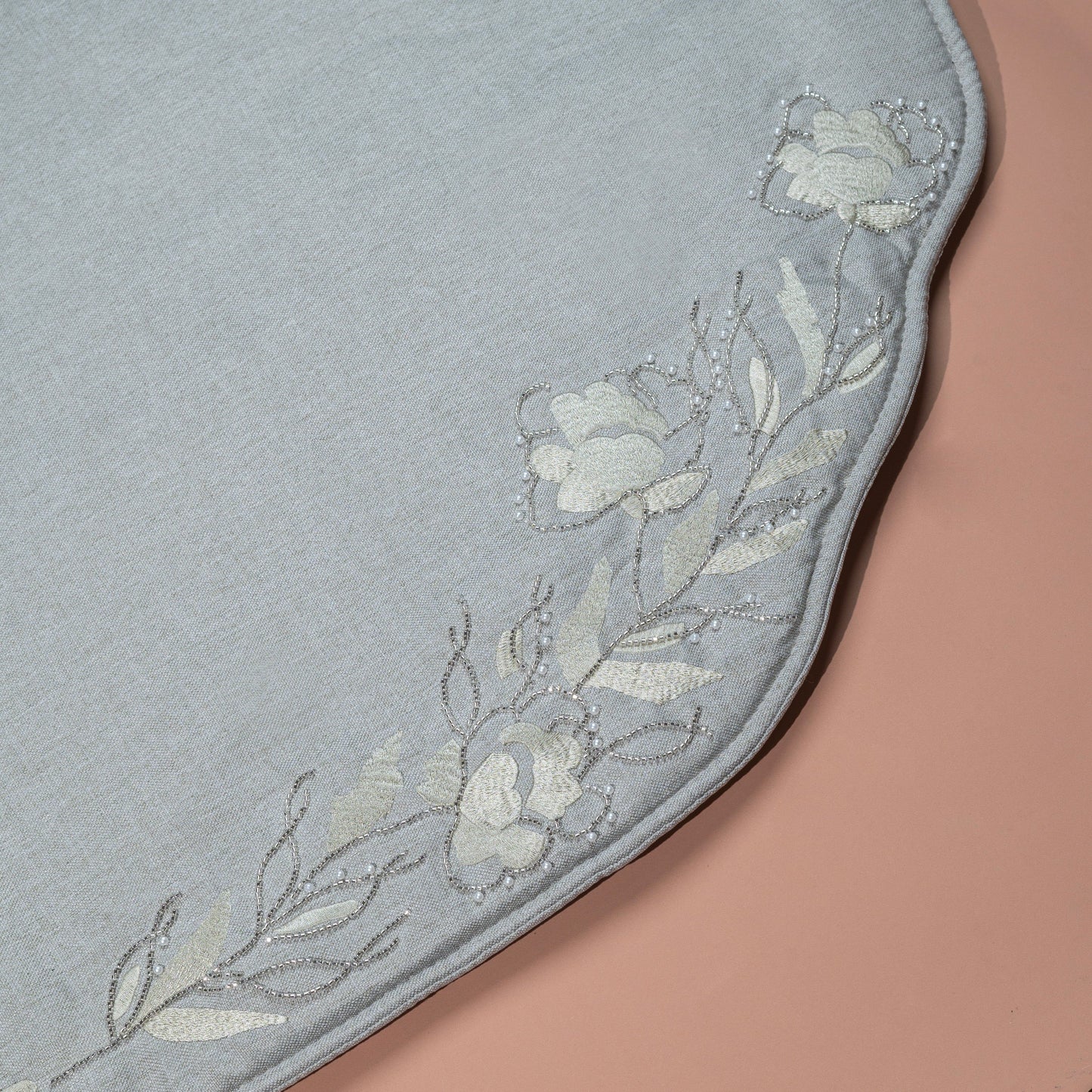 embroidery prayer mat