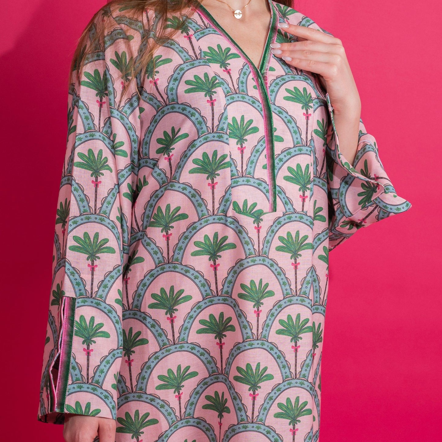 PALMS & BOWS
