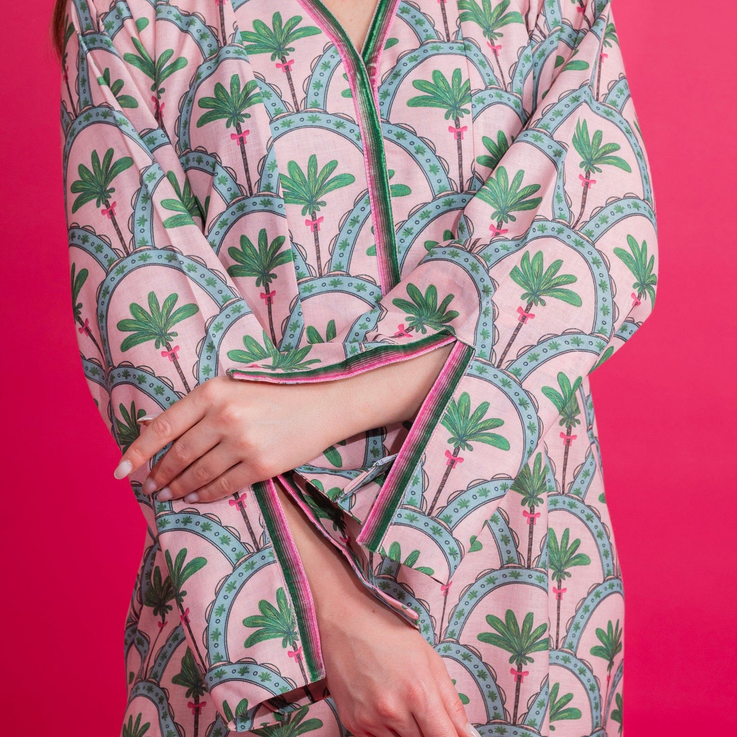 PALMS & BOWS