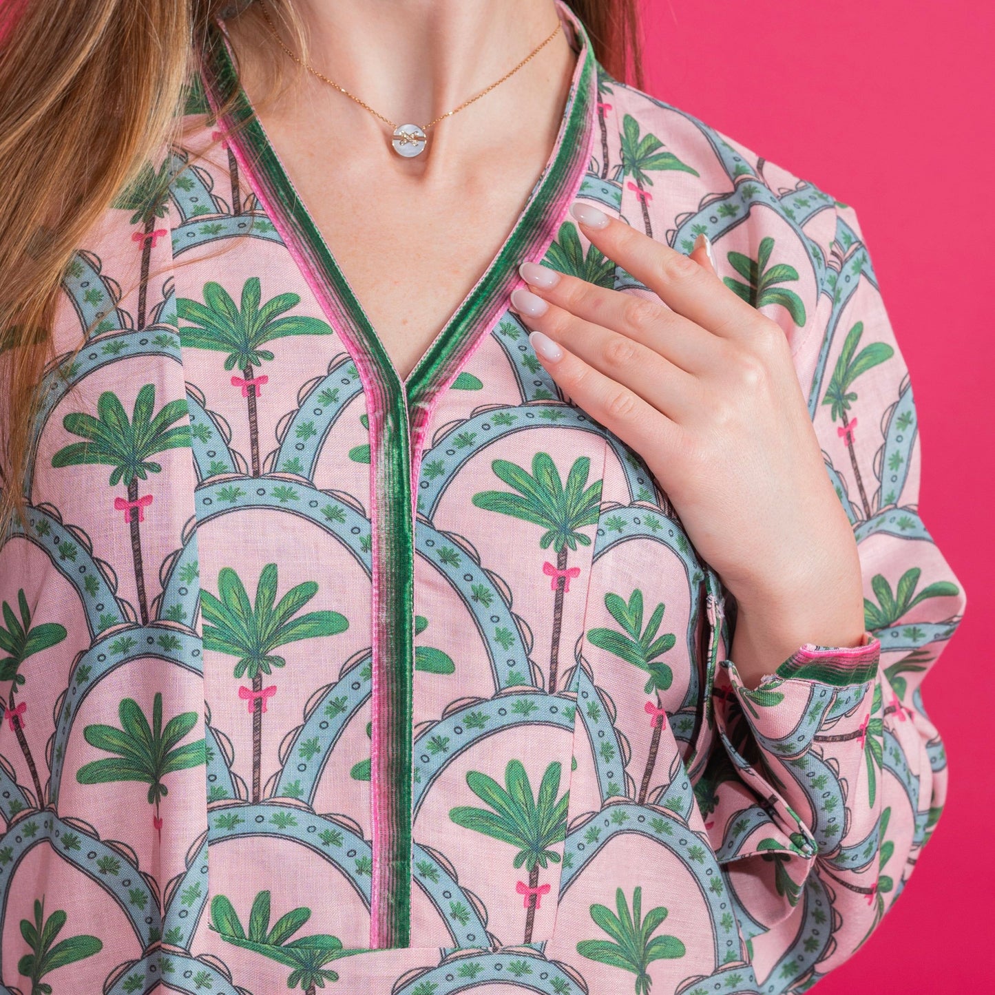 PALMS & BOWS
