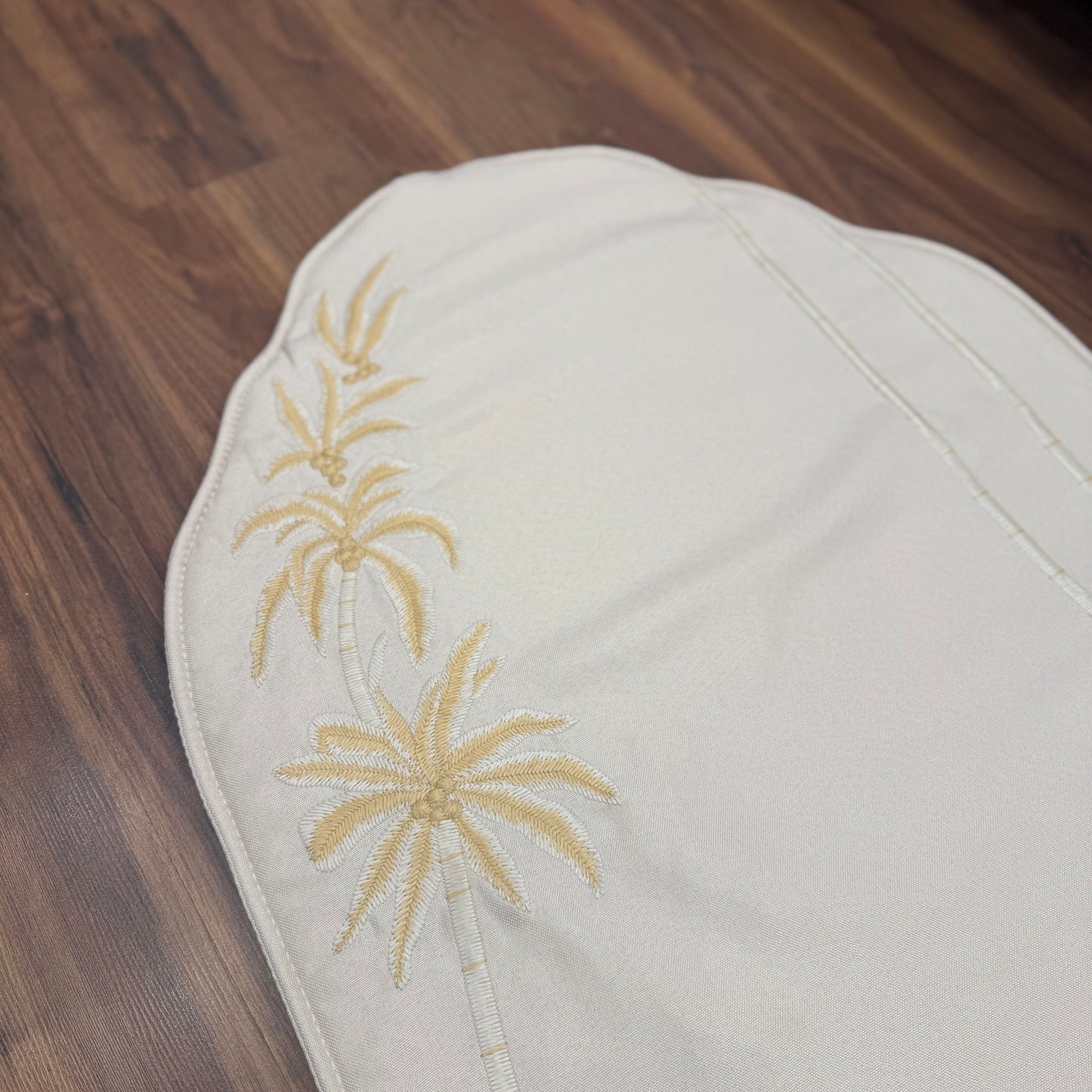 Luxury Palm Embroidery Prayer Mat